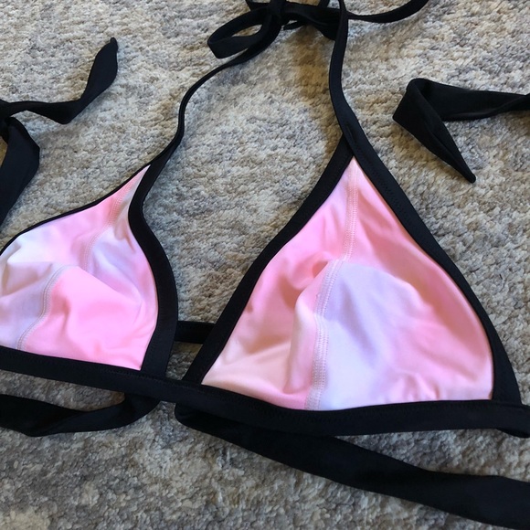 VS Pink & Black Watercolor Bikini Top - Picture 2 of 5